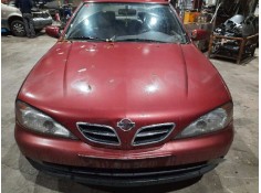 nissan primera berlina (p11) del año 1999