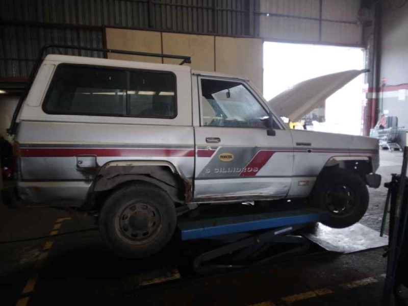 nissan patrol (k/w160) del año 1988