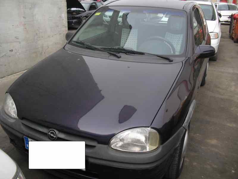 opel corsa b del año 1996