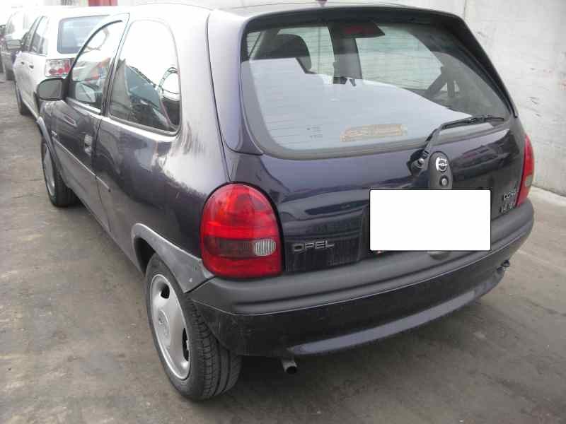 opel corsa b del año 1996