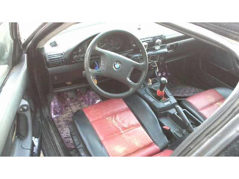 bmw serie 3 compacto (e36) del año 2000
