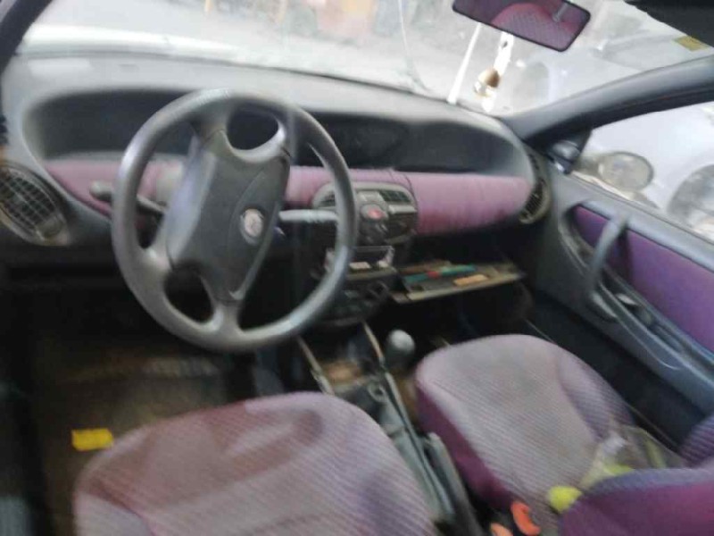 lancia y del año 1996