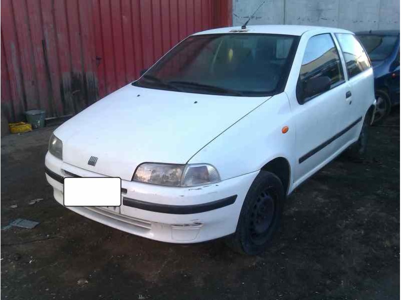 fiat punto berlina (176) del año 1999
