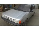 PEUGEOT 205 BERLINA