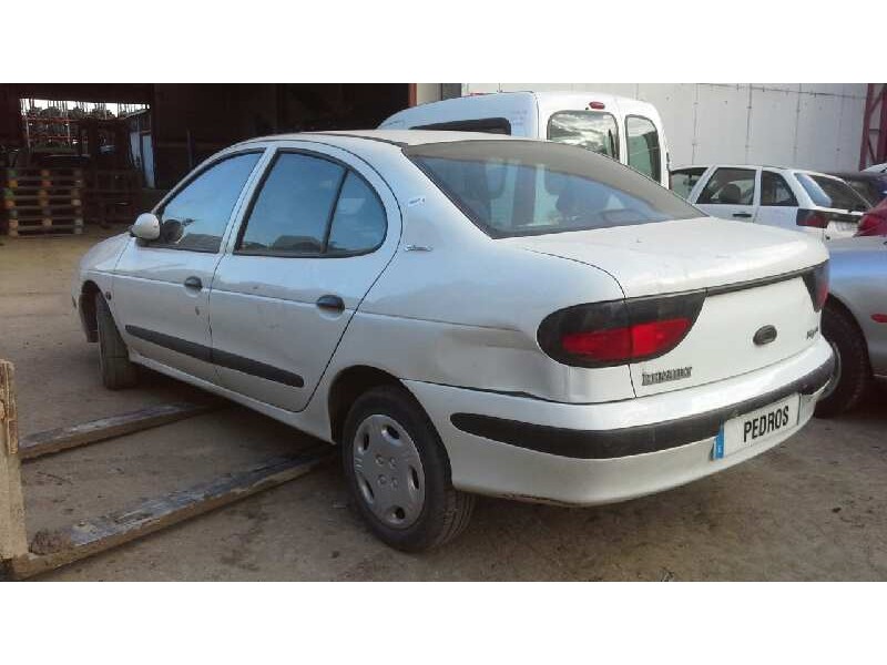 renault megane i fase 2 classic (la..) del año 1998