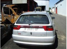 seat ibiza (6l1) del año 2002 2