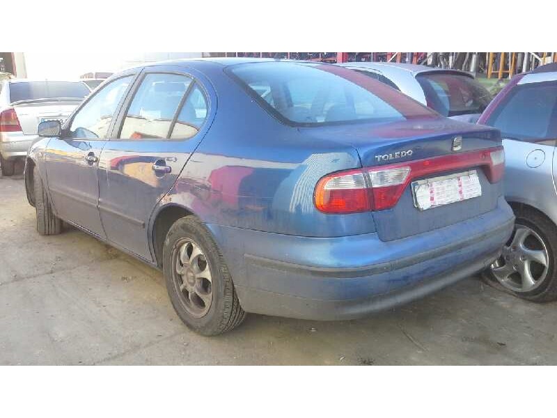 seat toledo (1m2) del año 1999