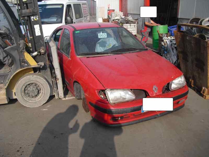 renault megane i berlina hatchback (ba0) del año 1998
