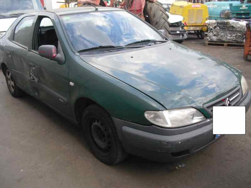 citroën xsara berlina del año 2000
