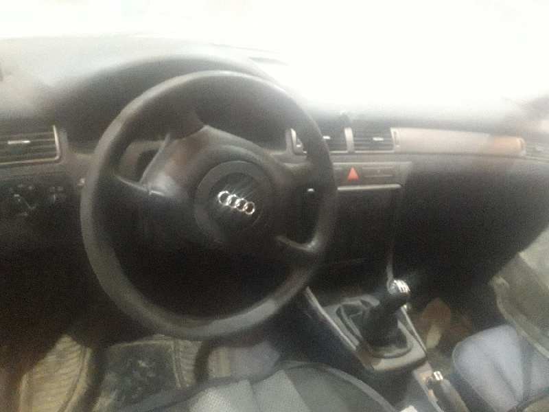 audi a6 berlina (4b2) del año 1998