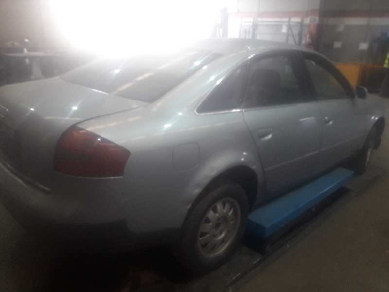 audi a6 berlina (4b2) del año 1998