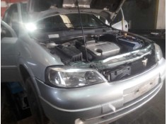 opel astra g berlina del año 1999