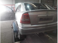 opel astra g berlina del año 1999 2