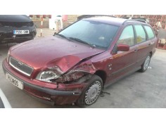 volvo v40 familiar del año 1998 2