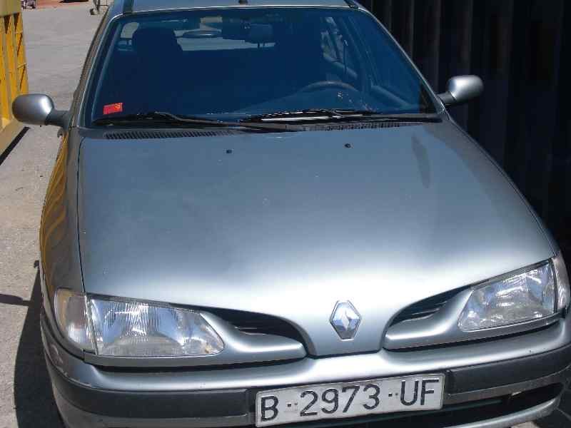 renault megane i berlina hatchback (ba0) del año 1996