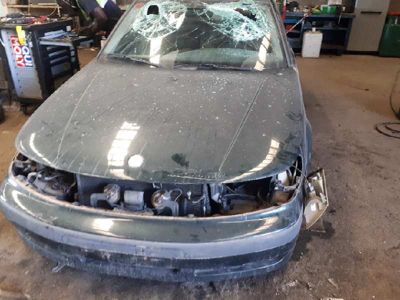 saab 9-5 sedán del año 1998