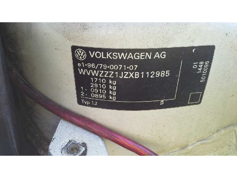 volkswagen golf iv berlina (1j1) del año 1999