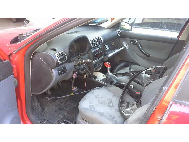 seat leon (1m1) del año 2000