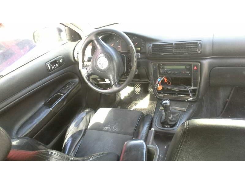 volkswagen passat berlina (3b2) del año 1999