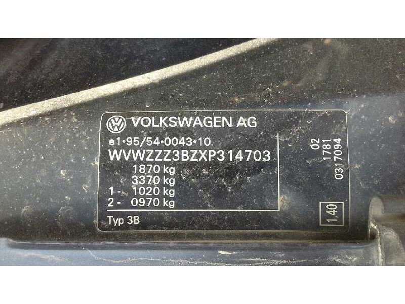 volkswagen passat berlina (3b2) del año 1999