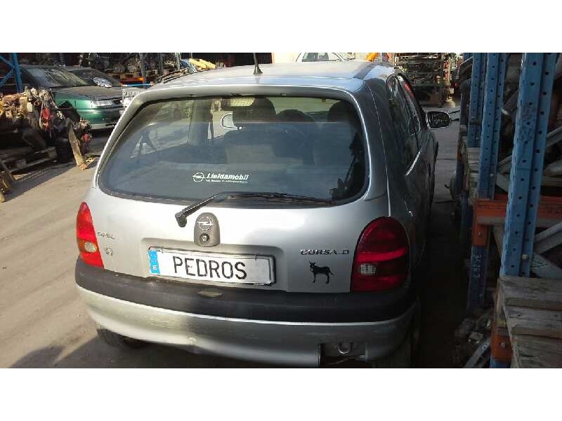 opel corsa b del año 1999