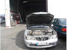 nissan primera berlina (p11) del año 2000 2