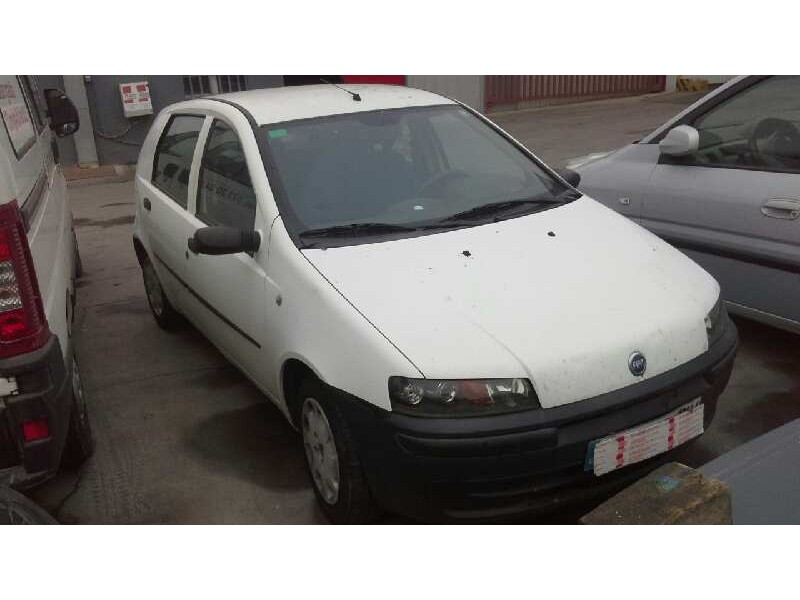 fiat punto berlina (188) del año 2000