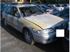 nissan primera berlina (p11) del año 1998