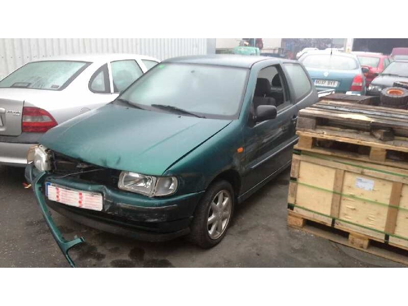 volkswagen polo berlina (6n1) del año 1997