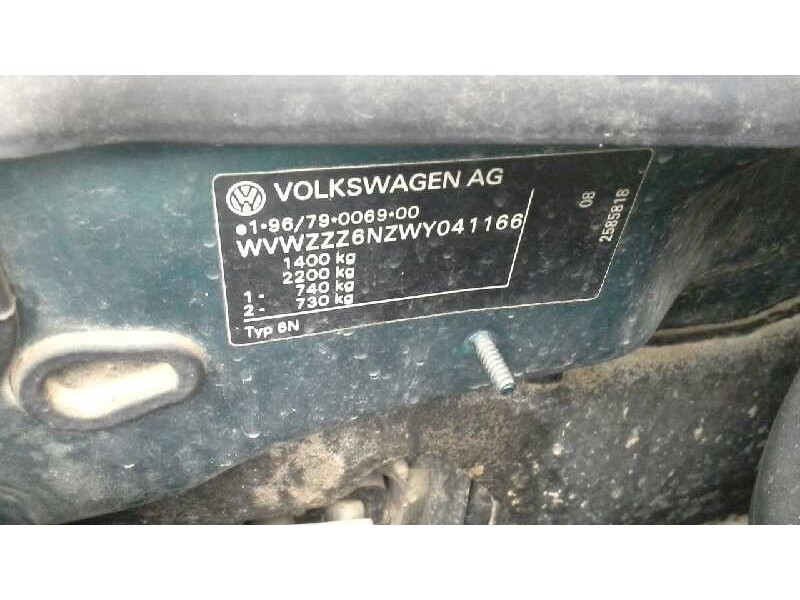 volkswagen polo berlina (6n1) del año 1997