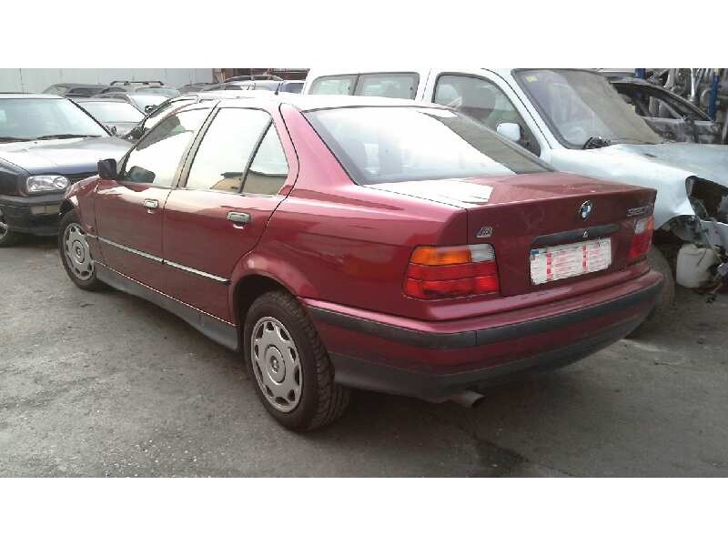bmw serie 3 berlina (e36) del año 1994