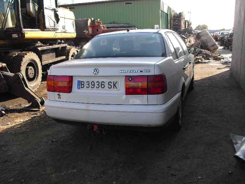volkswagen passat berlina (312) del año 1996