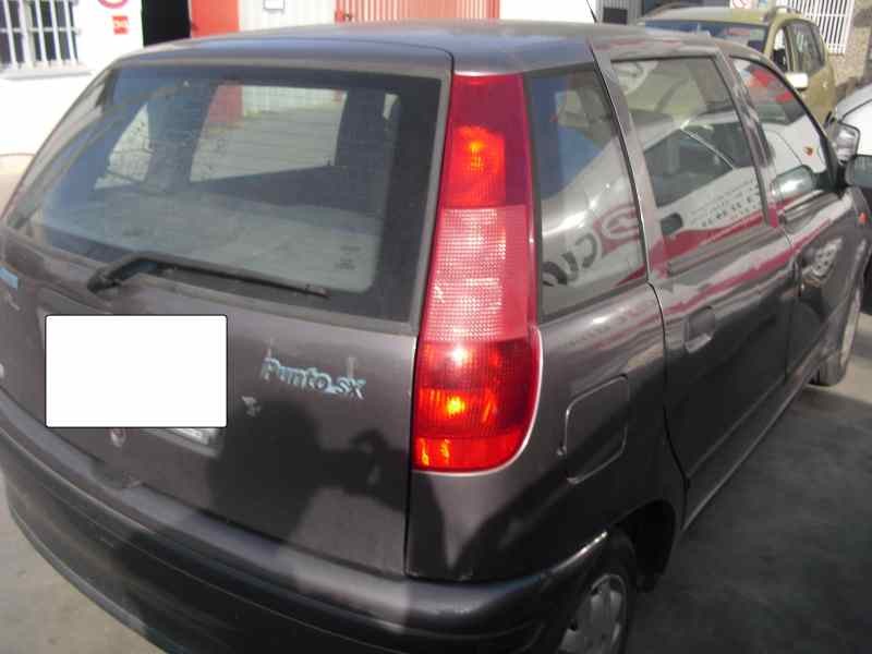 fiat punto berlina (176) del año 1997
