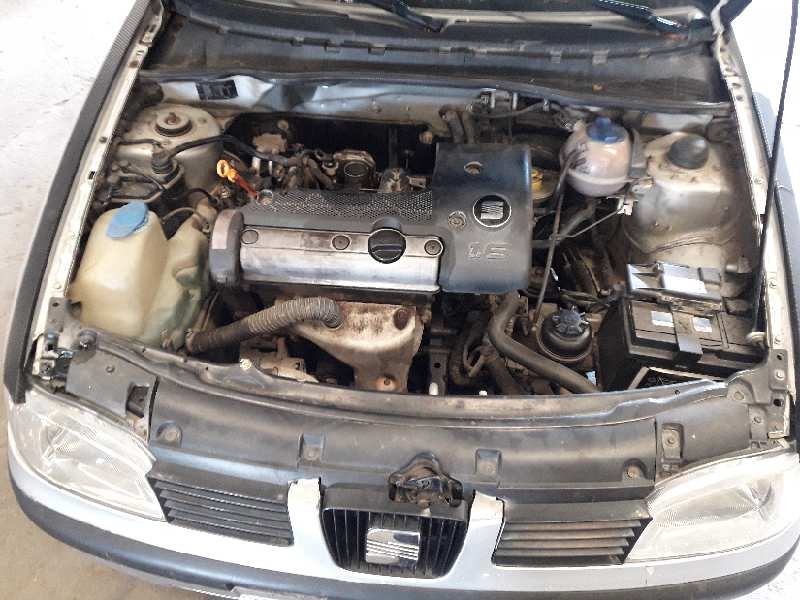 seat cordoba berlina (6k2) del año 1999