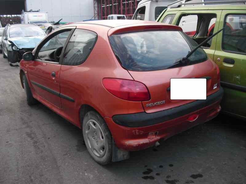 peugeot 206 berlina del año 1999