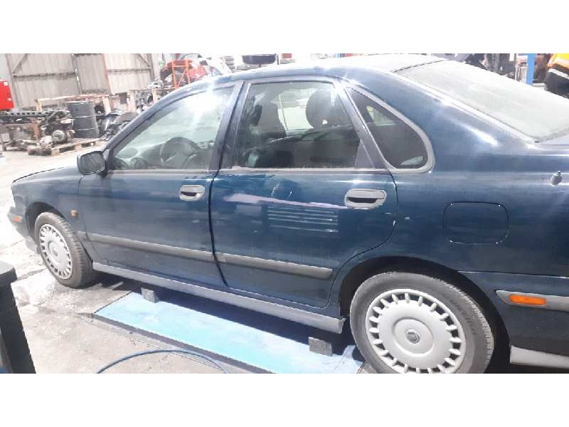 volvo s40 berlina del año 1997