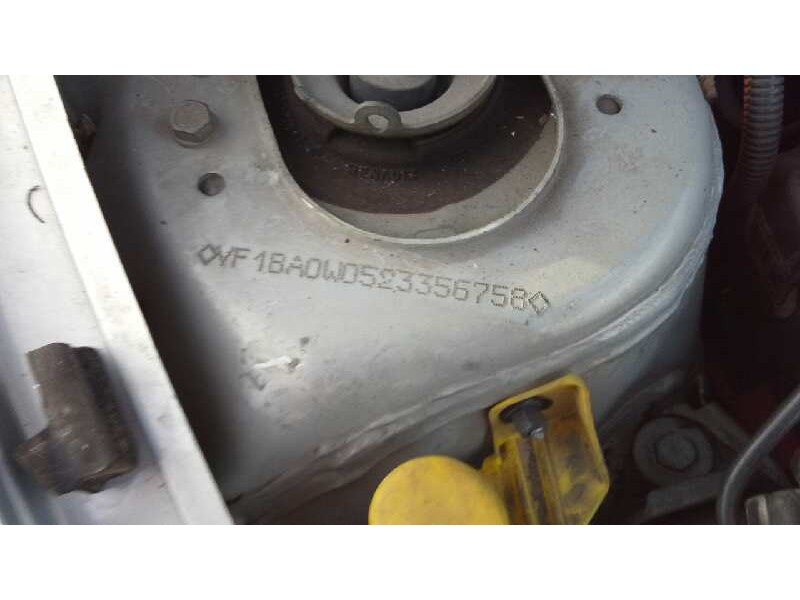 renault megane i fase 2 berlina (ba0) del año 2000