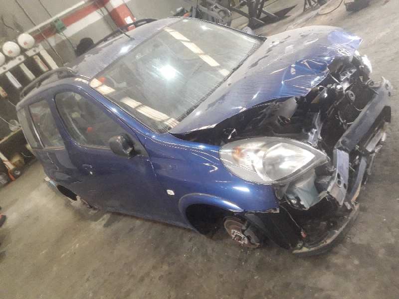 toyota yaris verso (ncp2/nlp2) del año 2000