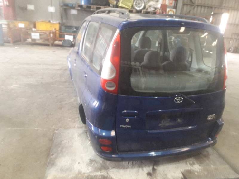 toyota yaris verso (ncp2/nlp2) del año 2000