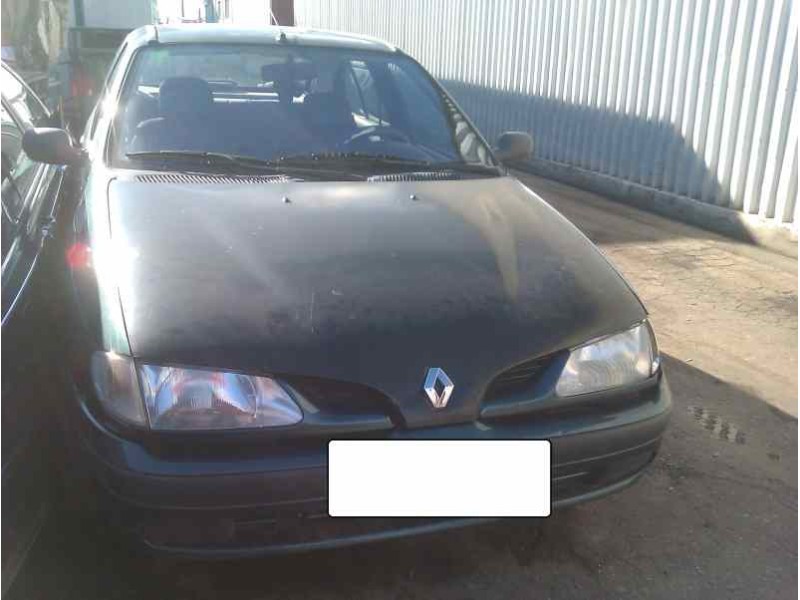 renault megane i berlina hatchback (ba0) del año 1996