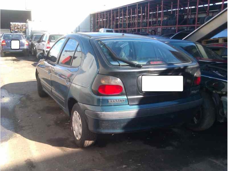 renault megane i berlina hatchback (ba0) del año 1996