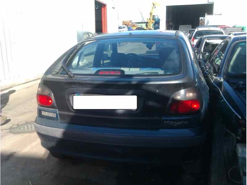 renault megane i berlina hatchback (ba0) del año 1996
