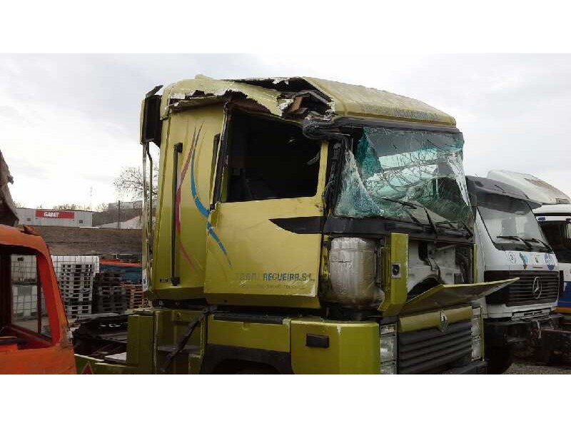 renault magnum del año 1999