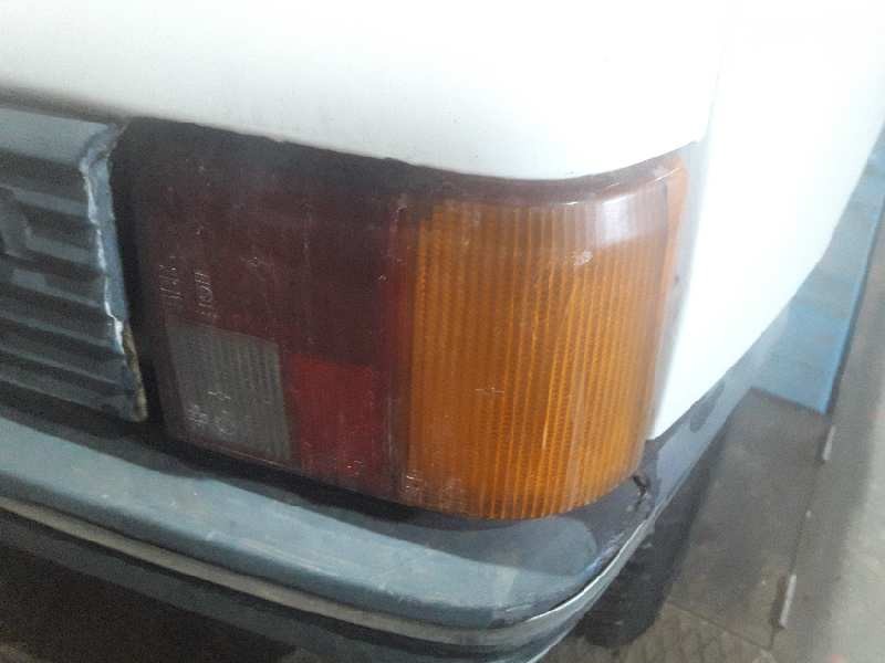 peugeot 205 berlina del año 1986