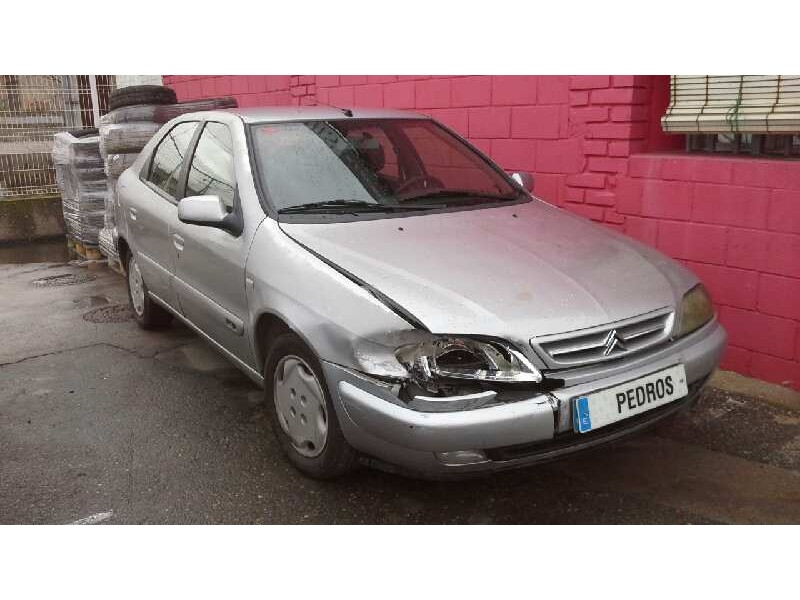 citroën xsara berlina del año 2000