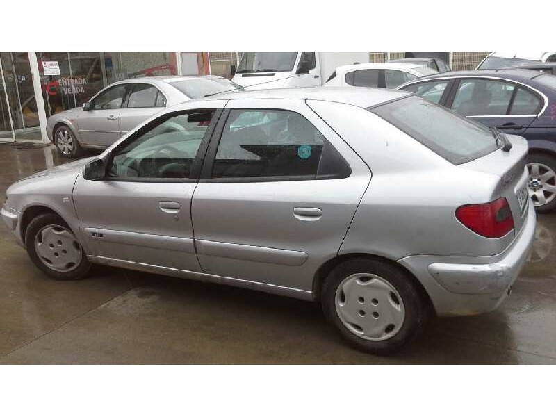 citroën xsara berlina del año 2000