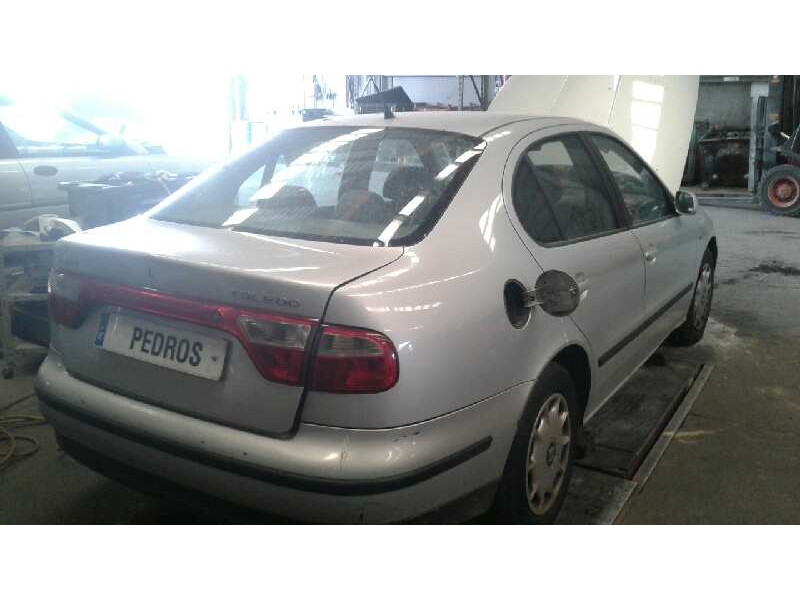 seat toledo (1m2) del año 1999