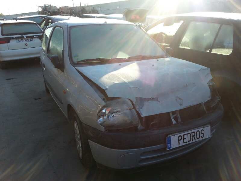 renault clio i phase iii del año 1998