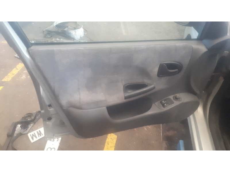 renault megane i fase 2 classic (la..) del año 2000