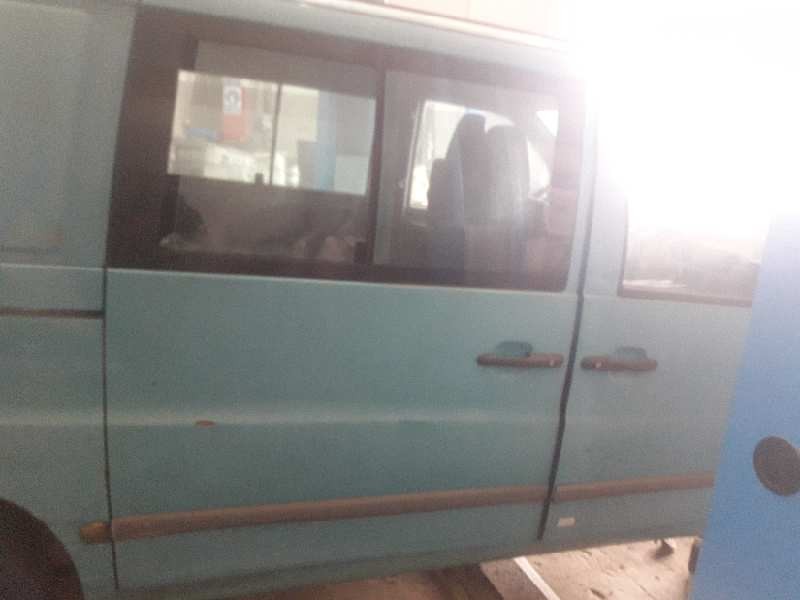 mercedes-benz vito (w638) caja cerrada del año 1999